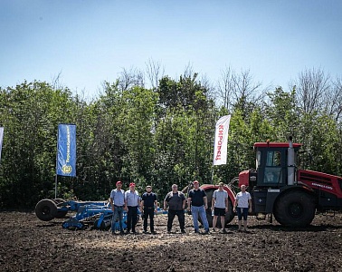 Демо-показ Кировец и Алмаз в Нижнедевицком районе